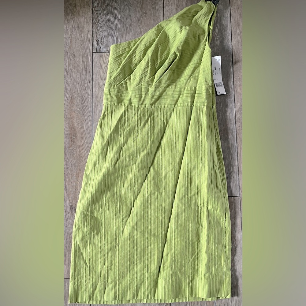 Nicole Miller BNWT Asymmetrical Cotton Dress. Size 6